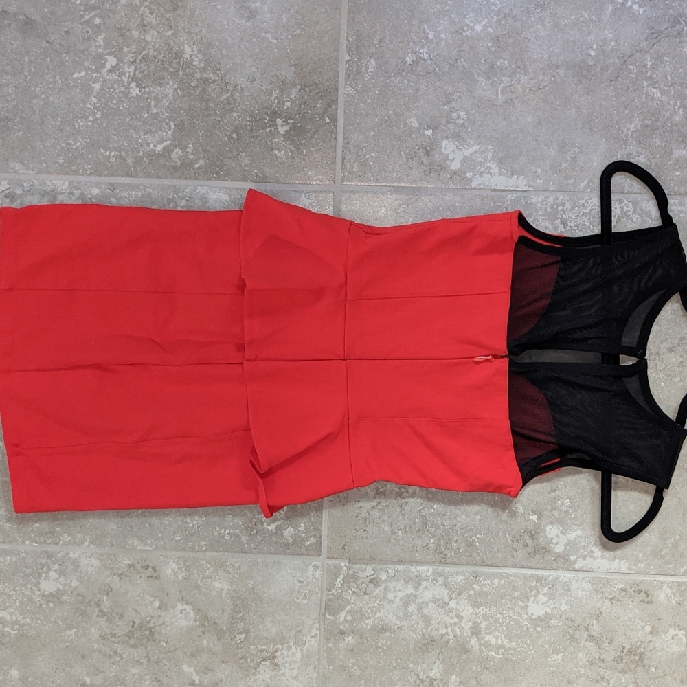 Dress - Picture 2 of 5